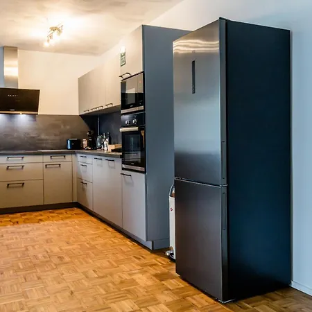 Janu-homes - 3 - 7 Betten, Lahnblick Vom Rheinberg شقة