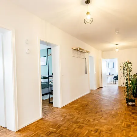 Janu-homes - 3 - 7 Betten, Lahnblick Vom Rheinberg شقة