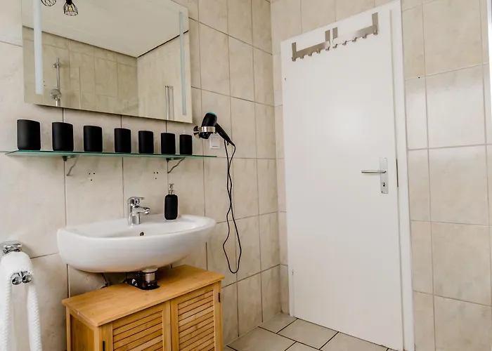 Janu-homes - 3 - 7 Betten, Lahnblick Vom Rheinberg Apartman