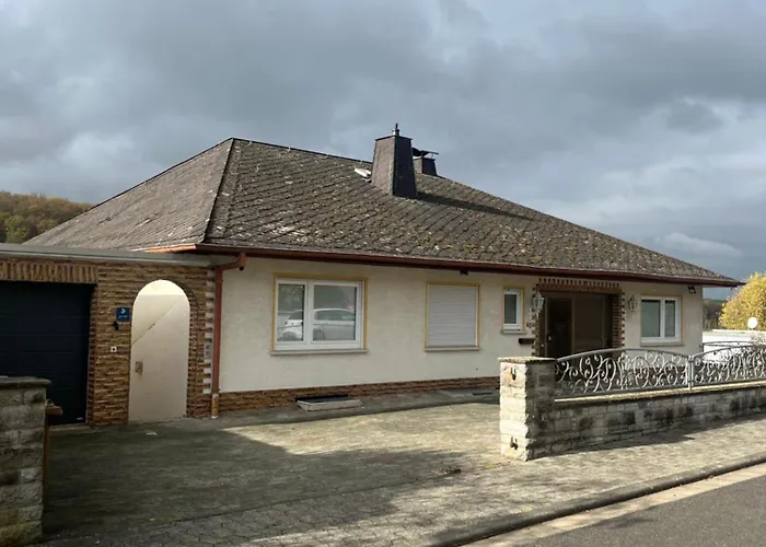 Janu-homes - 3 - 7 Betten, Lahnblick Vom Rheinberg Apartman Runkel